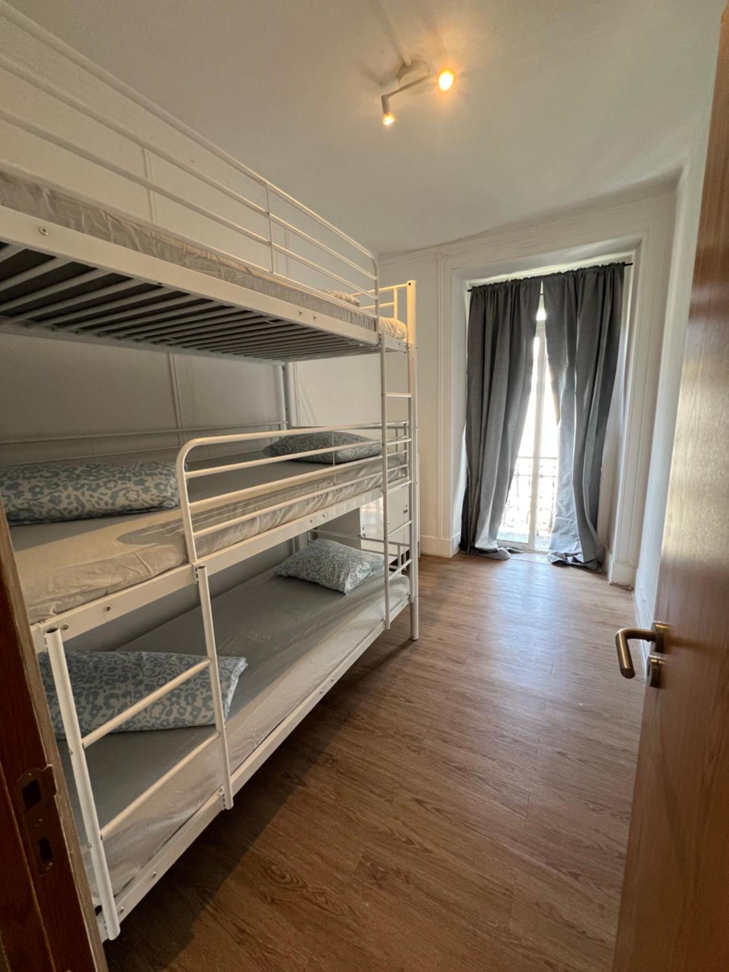 Bagetti Hostel Only For Girls リスボン エクステリア 写真